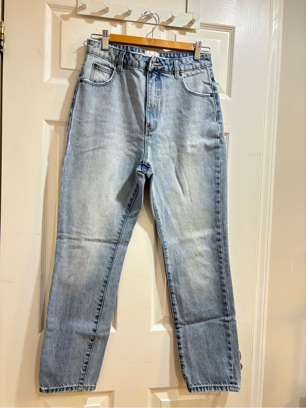 Rolla’s x Urban Outfitters Women’s Straight Leg Jeans in Light Blue Denim size28